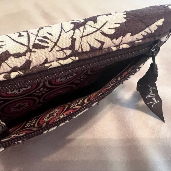 VERA BRADLEY Imperial Toile Trifold Euro Wallet Brown Pink White Retired Snap - Picture 5 of 8